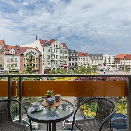 Plac Slowianski Apartments With Balcony Swinoujscie Center By Noclegi Renters Exterior photo