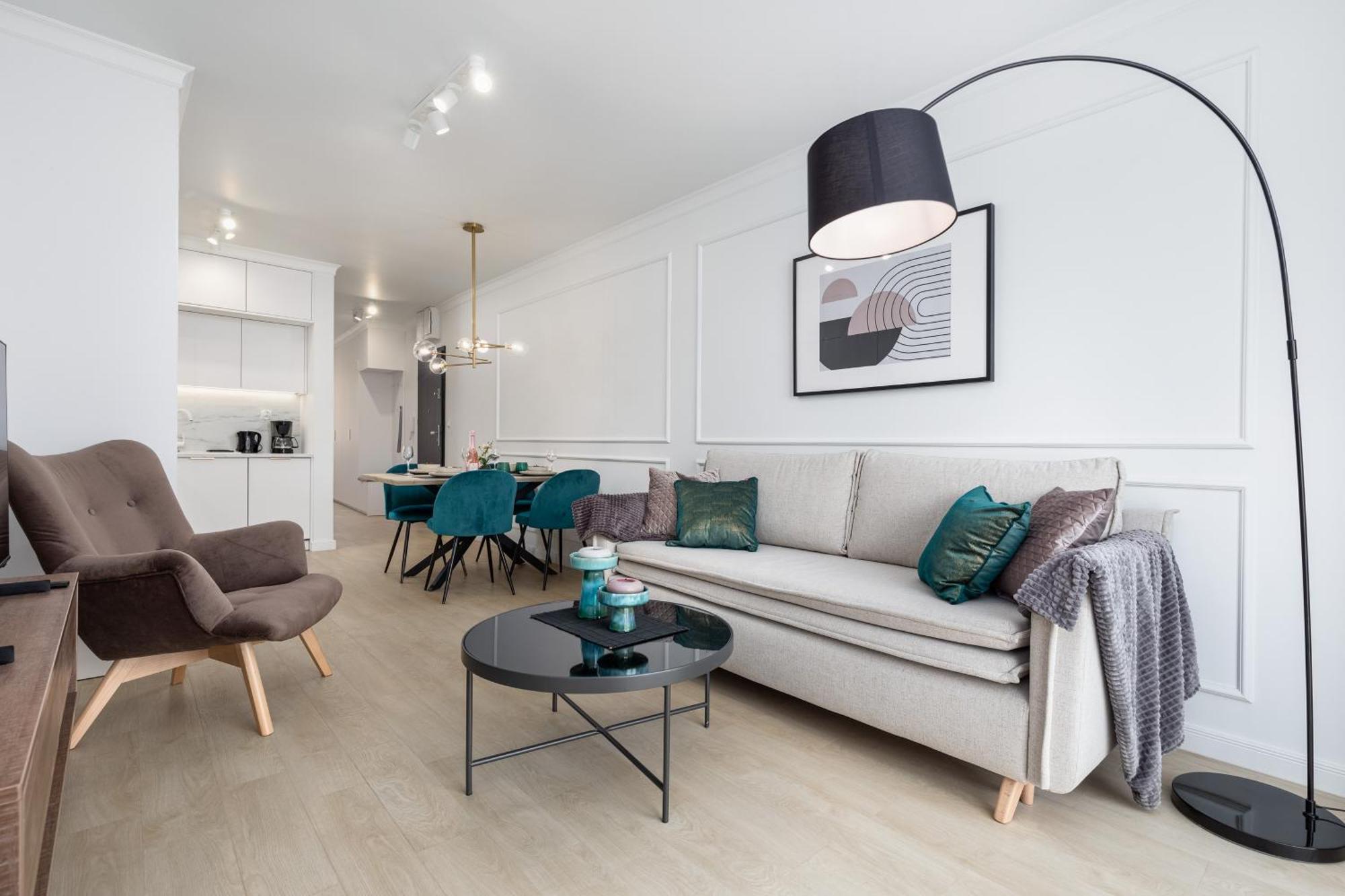 Apartment Plac Slowianski With Balcony Center By Renters