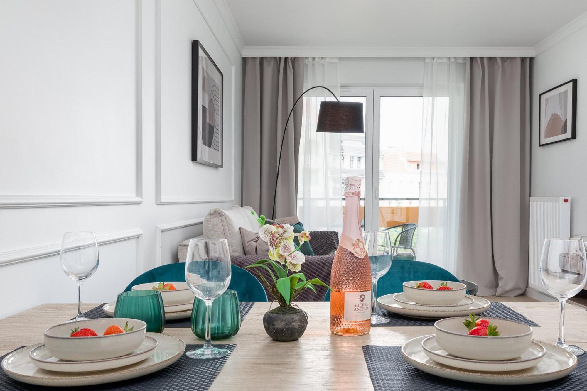 Plac Slowianski With Balcony Center By Renters *